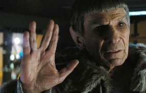 Una de sus más últimas apariciones fue en "Star Trek" del 2009 donde interpretó nuevamente a su famoso personaje